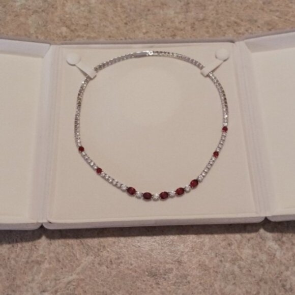 18" garnet and sterling silver necklace - Picture 3 of 5